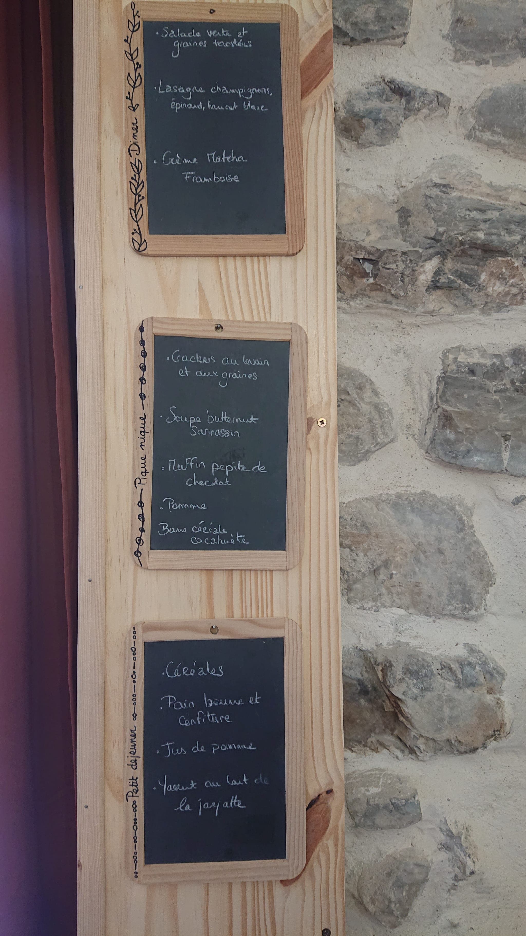 Les menus du jour à l'ardoise : dîner, pique-nique, petit déjeuner